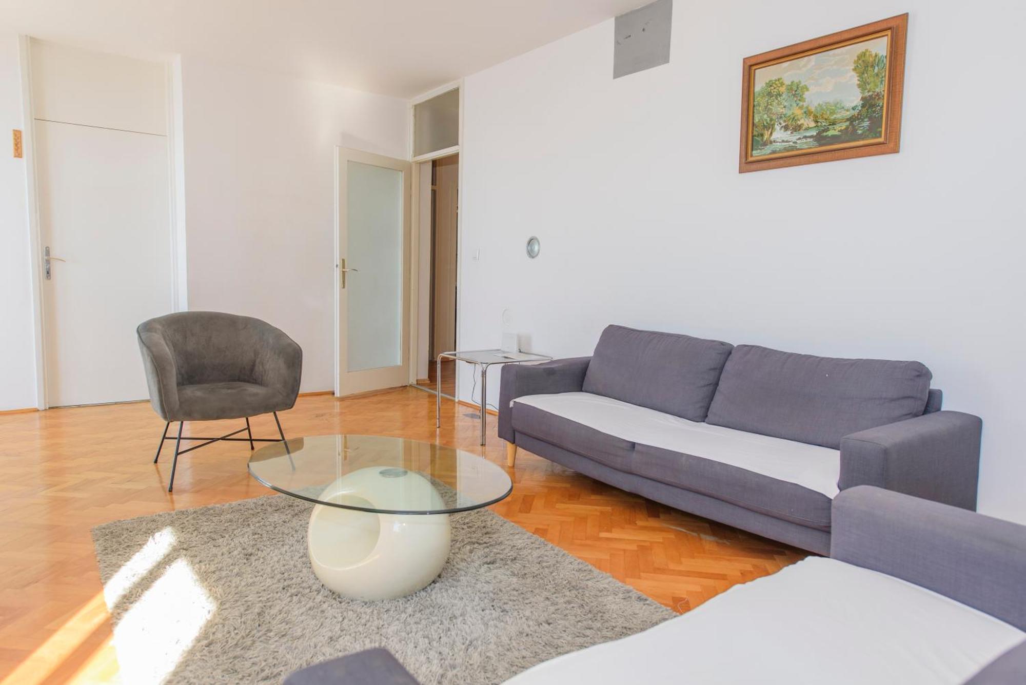 Sunny Apartment Omiš Esterno foto